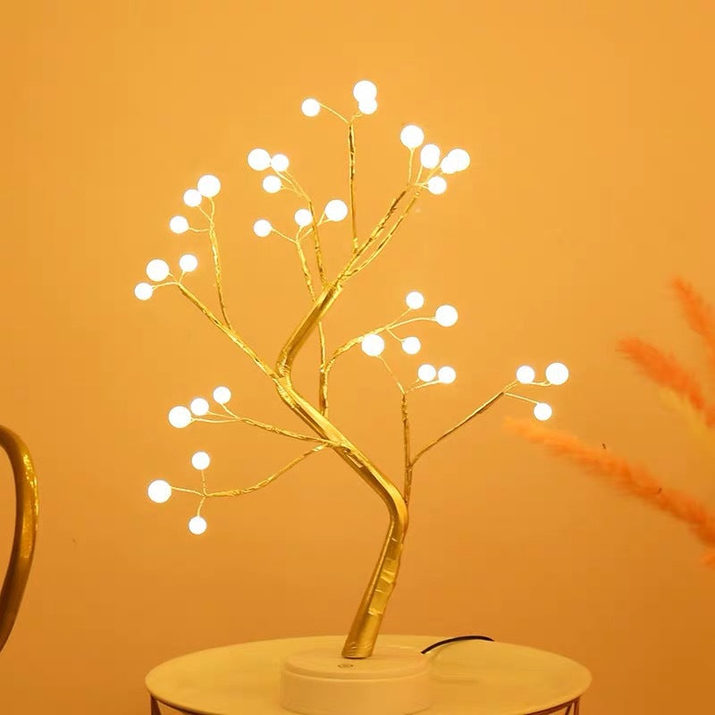 Nordic Glow Tree Lamp - Ever green palace