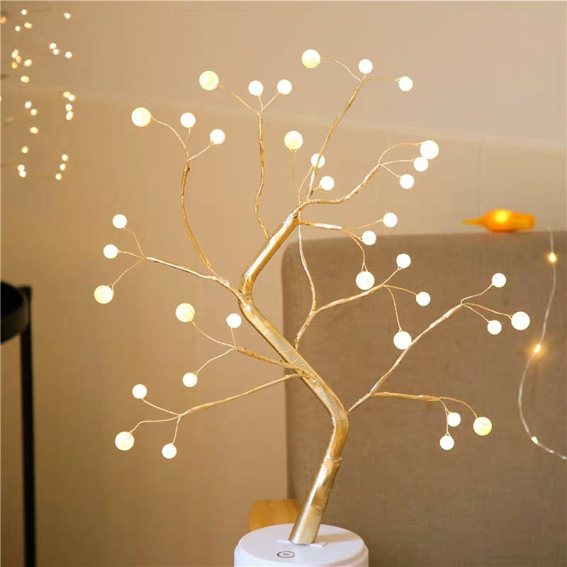 Nordic Glow  Tree Lamp - Ever green palace
