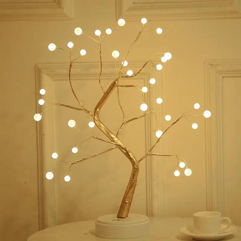 Nordic Glow  Tree Lamp - Ever green palace
